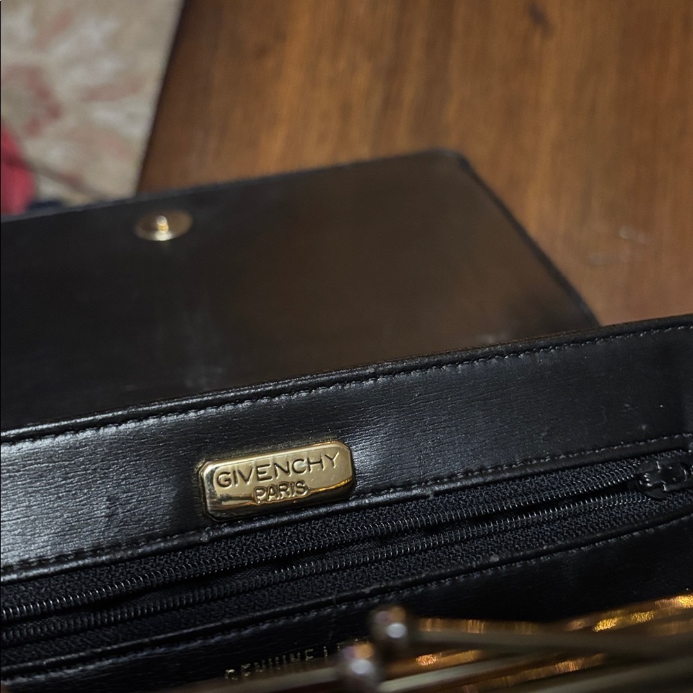 Vintage Givenchy Black Leather Clutch Crossbody Bag with Gold Chain - Picture 9 of 16